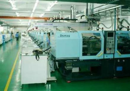 劲胜手机厂生产车间